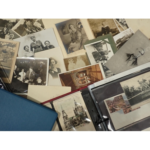 706 - A box of old Photographs and Albums