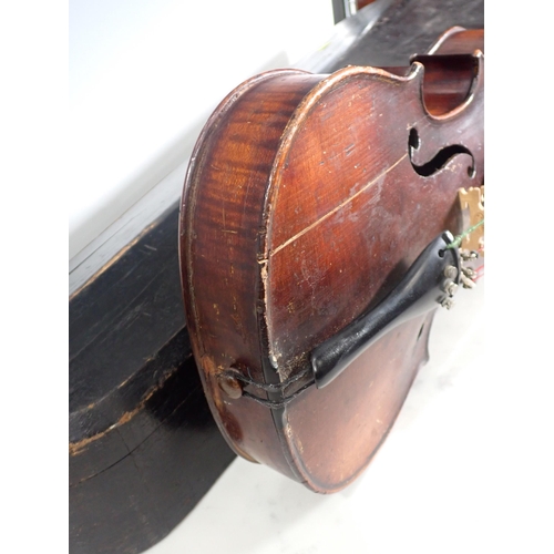 506 - A Viola with perfling and two piece back complete wih bow in case