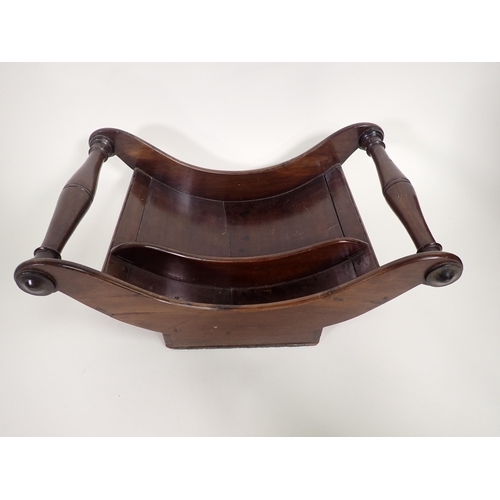 545 - A Georgian mahogany Cheese Coaster with adjustable divider and turned handles, 17in, repaired