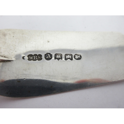 56 - A Victorian silver Fish Slice, fiddle pattern with pierced blade, Exeter 1837, maker: W.R. Sobey