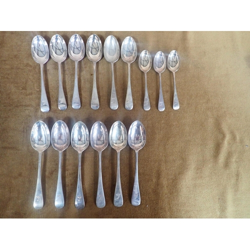 99 - A Set of Victorian silver Cutlery, old English pattern, engraved crest, London 1896, makers: Slater,... 