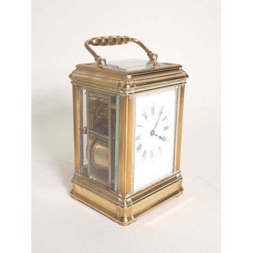 537 - An antique French brass cased Carriage Clock with bevelled plate glass, stamped Made in Paris 5in H ... 