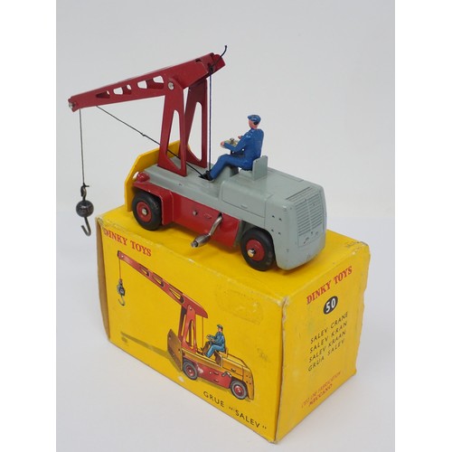 64 - A boxed French Dinky Toys No.50 Grue 'Salev'