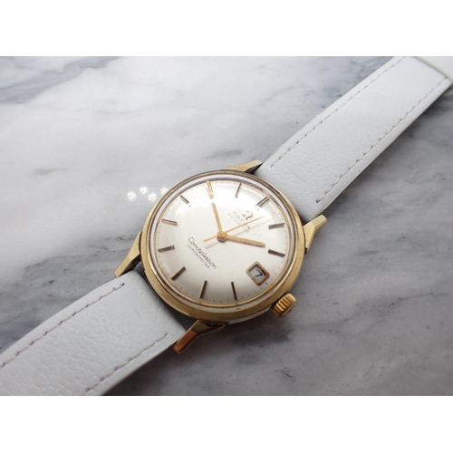 153 - A gentleman's Omega Constellation Automatic Wristwatch the silvered dial with hourly baton markers, ... 