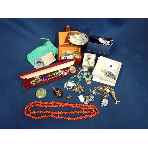 204 - A quantity of enamel Jewellery, coral Necklace, various Cufflinks including one in 9ct gold, silver ... 