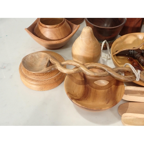 377 - A quantity of turned wooden items, barrel Taps, a Meerschaum Pipe, a Clay Pipe, etc