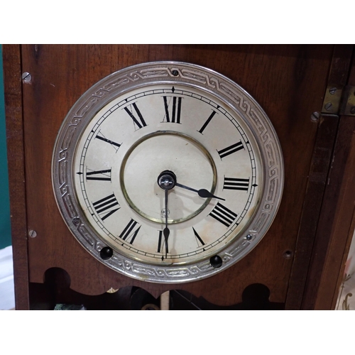 799 - An American Mantel Clock with circular dial, 19in H