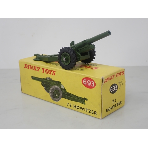 106 - A boxed Dinky Toys No.692 5.5 Medium Gun and a boxed No.693 Howitzer