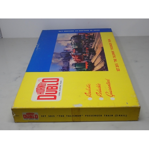 15 - Hornby-Dublo 2015 ‘Talisman’ Set, mint, boxed with literature
Locomotive in mint condition, coached ... 