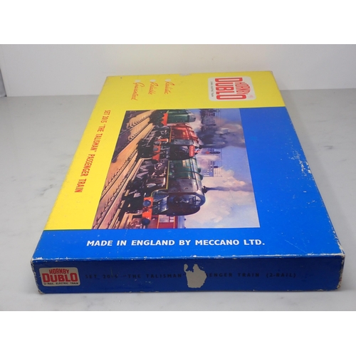 15 - Hornby-Dublo 2015 ‘Talisman’ Set, mint, boxed with literature
Locomotive in mint condition, coached ... 