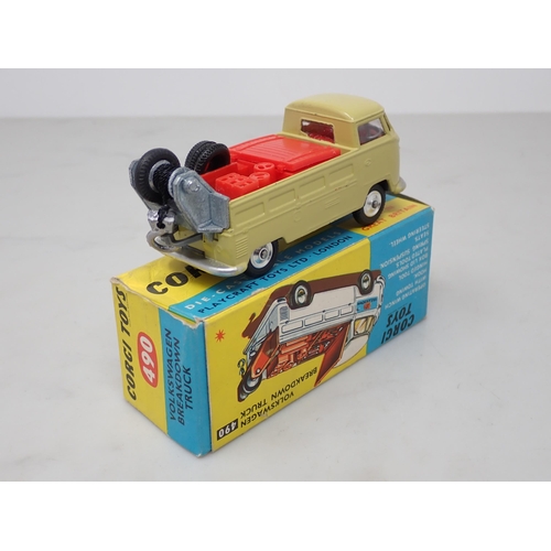 218 - A boxed Corgi Toys No.490 Volkswagen Breakdown Truck