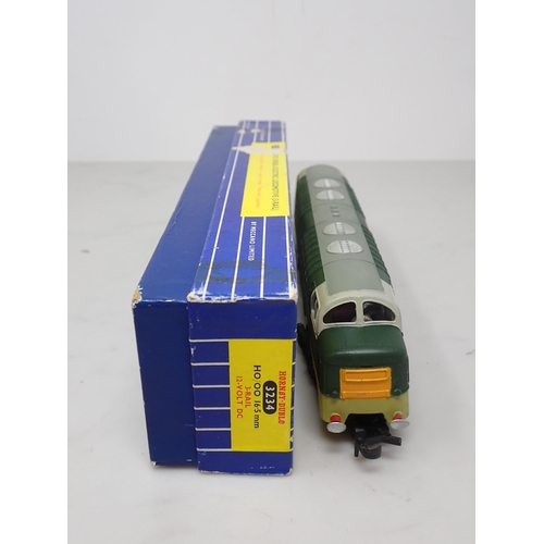 24 - Hornby-Dublo 3234 ‘St Paddy’, mint, boxed with literature
Locomotive in mint condition, just slight ... 