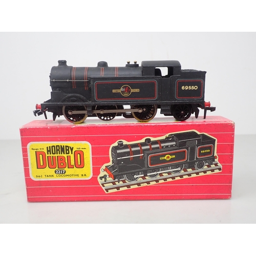 25 - Hornby-Dublo 2217 Rare large Safety Valve 0-6-2T, unused, superb box with literature
Locomotive in m... 