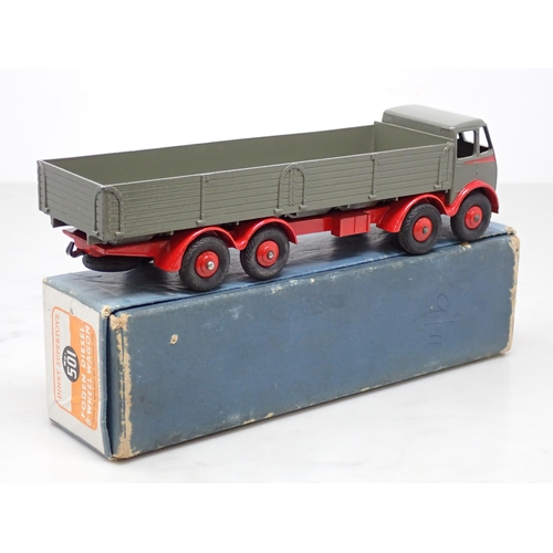 262 - A boxed Dinky Toys No.501 grey and red Foden 8-wheel Wagon