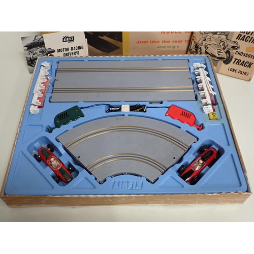 274 - A boxed Airfix scale Motor Racing Set