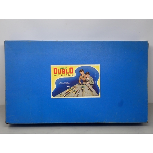 3 - Hornby-Dublo EDP2 ‘Duchess of Atholl’ Set, near mint and boxed
Set contents in near mint condition, ... 