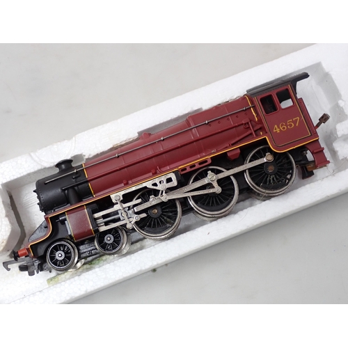 320 - A boxed Hornby 00 gauge L.M.S. Class 5 Locomotive, a Hornby 'Mallard' in incorrect box and a boxed '... 