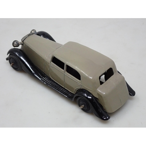 330 - A Dinky Toys No.30c fawn Daimler