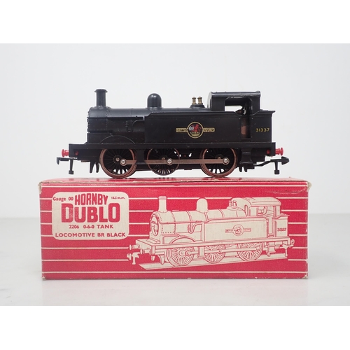 38 - Hornby-Dublo rare 2206 0-6-0 Tank, red plastic buffers, mint, boxed with literature
The black tank i... 