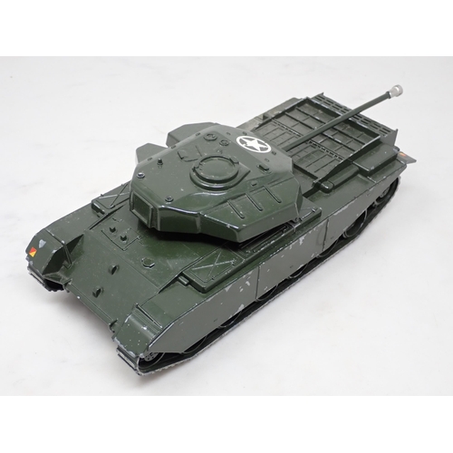 400 - A Britains No.2150 Centurion Tank, gloss mid green, sprung gun, missing aerials and a few chips