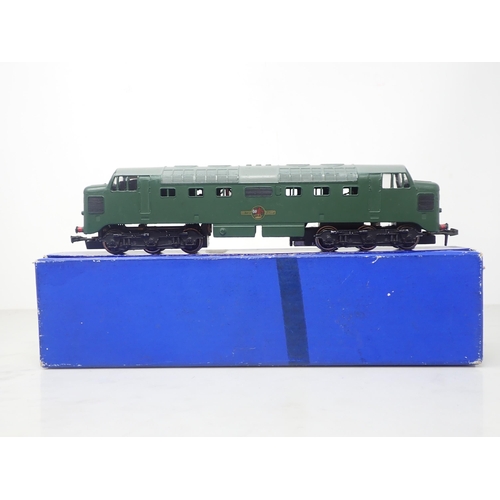 56 - Hornby-Dublo 3232 Co-Co Diesel Locomotive, Ex-plus, boxed
Model in Ex-plus condition, some slight pa... 