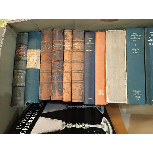 577 - Box: Bristol and other Archaelogical Society volumes, and other reference books; (box)