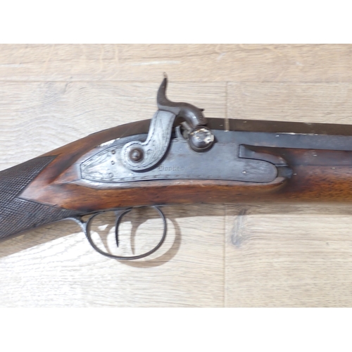 709 - A 10 bore Wildfowling Gun, percussion converted from flint (drum and nipple) by Hooke of York. Heavy... 