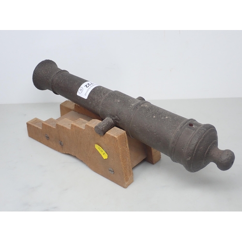 722 - An early 19th Century Signalling Cannon, barrel 13in L (pitted overall), a model Carronade and two d... 