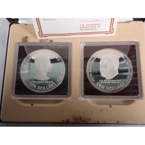 252 - BAHAMAS, 1973, two piece silver Ten Dollars Proof Set, commemorating The Fifth Anniversary of Indepe... 