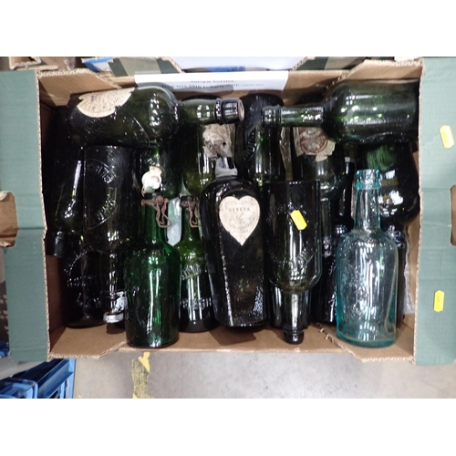 565 - Three boxes of antique beer and spirit Bottles