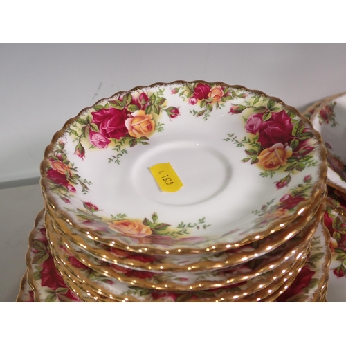 558 - A Royal Albert 'Old Country Roses' Tea and Dessert Service