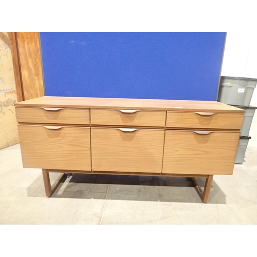 600 - A mid-century Sideboard 5ft W x 2ft 5in H