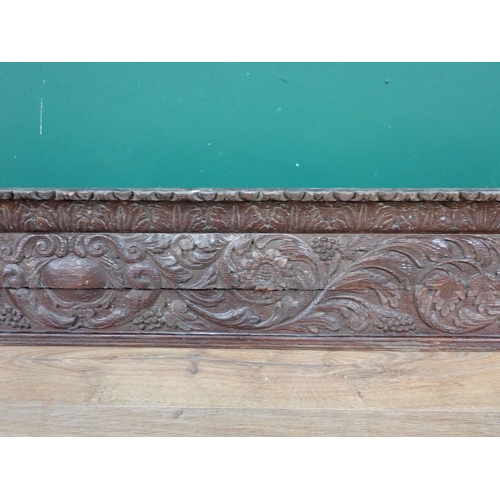 318 - An antique oak Pelmet with acanthus leaf carved decoration A/F 5ft 9in W x 10in H