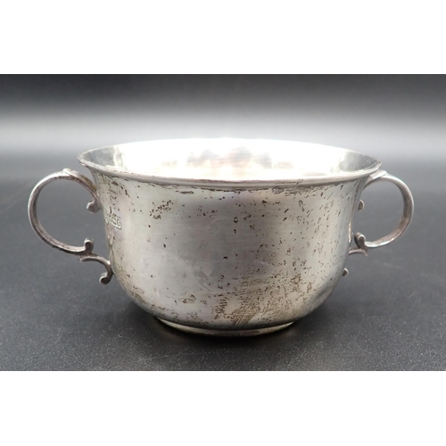 101 - A George V silver two handled Bowl, Sheffield 1912