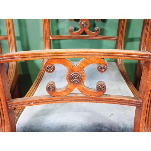 346 - A set of six 19th Century mahogany Dining Chairs with bar backs on sabre front supports (woodworm)