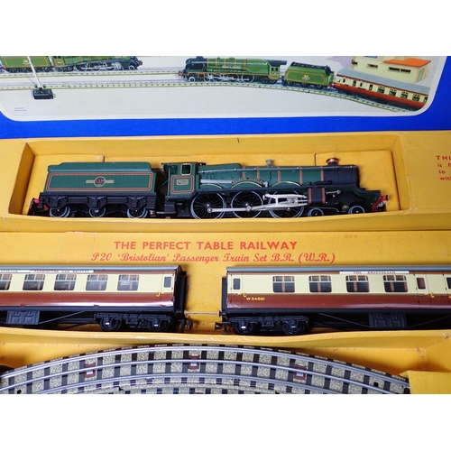 1002 - A Hornby-Dublo late production P20 'The Bristolian' Passenger Set. The last production 3-rail Castle... 