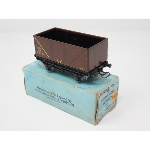 1032 - A Hornby Dublo D2 LMS High-sided Wagon and High-sided Coal. Both wagons in excellent condition, chas... 