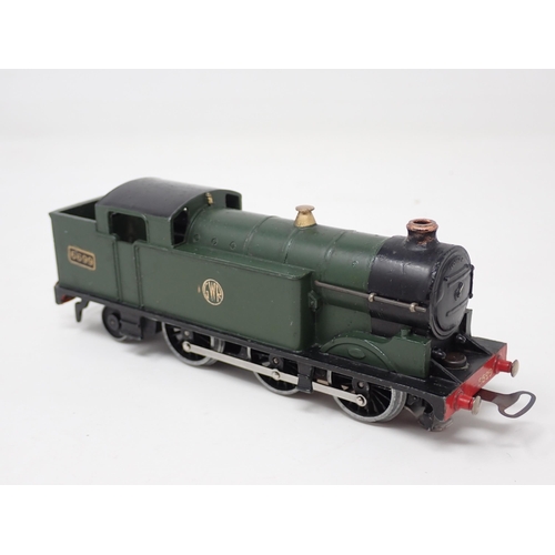 1034 - A Hornby Dublo pre-war EDL7 GWR 0-6-2 Tank Locomotive in excellent plus condition. No signs of fatig... 