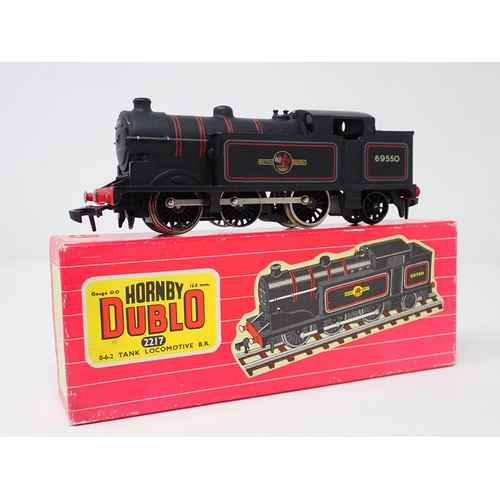 1043 - A Hornby Dublo 2217 0-6-2T, unused in mint condition, no signs of use to the wheels, comes with oper... 