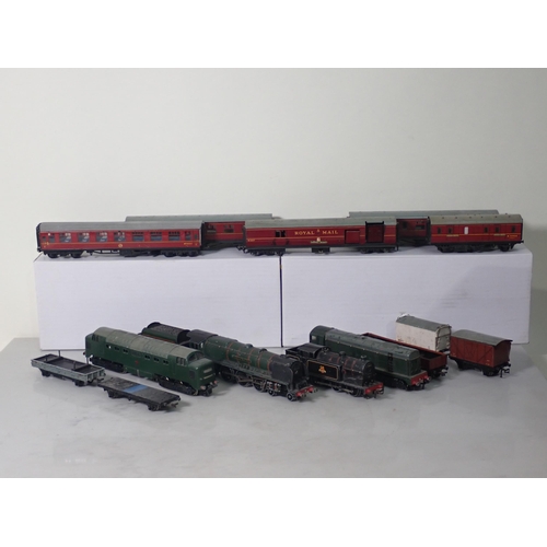 1071 - Four unboxed playworn Hornby Dublo 3-rail Locomotives including 'Duchess of Montrose', Deltic, Bo-Bo... 