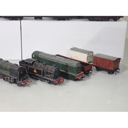 1071 - Four unboxed playworn Hornby Dublo 3-rail Locomotives including 'Duchess of Montrose', Deltic, Bo-Bo... 