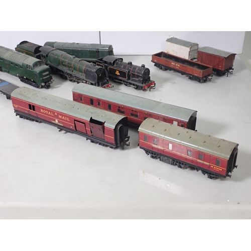 1071 - Four unboxed playworn Hornby Dublo 3-rail Locomotives including 'Duchess of Montrose', Deltic, Bo-Bo... 