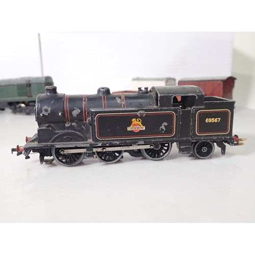 1071 - Four unboxed playworn Hornby Dublo 3-rail Locomotives including 'Duchess of Montrose', Deltic, Bo-Bo... 