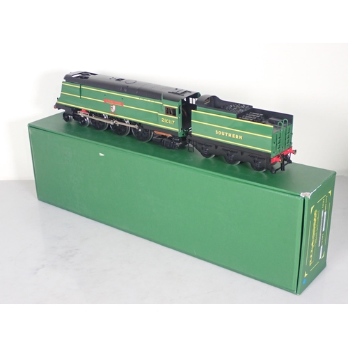 1074 - A boxed Ace Trains 0 gauge 4-6-2 Bulleid Pacific Locomotive and Tender in S.R. malachite green liver... 