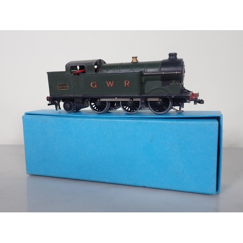 1101 - A Hornby Dublo EDL7 0-6-2T Locomotive in GWR matt green livery No.6699, in reproduction box