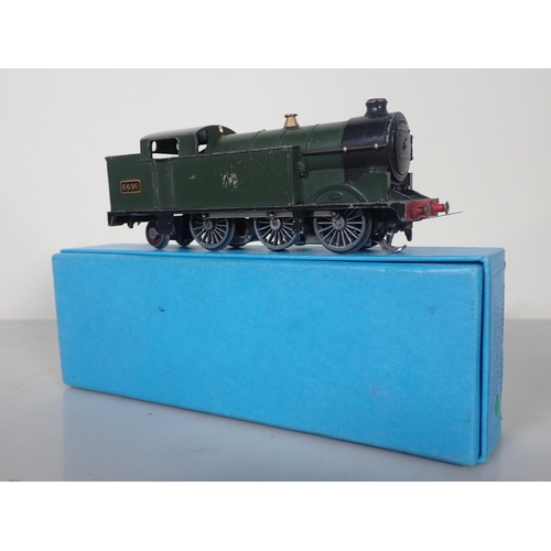 1102 - A Hornby Dublo EDL7 0-6-2T Locomotive in GWR matt green livery with round emblem, in reproduction bo... 