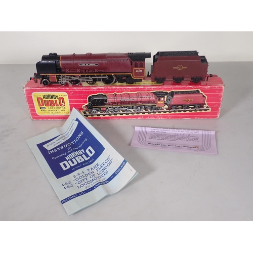 1112 - A boxed Hornby Dublo 2226 'City of London' Locomotive in B.R. maroon livery