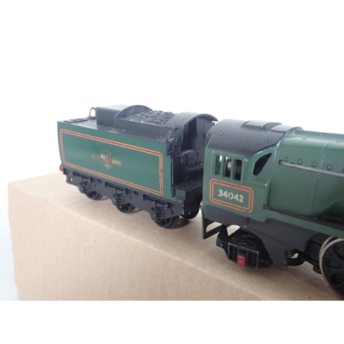 1117 - An unboxed Hornby Dublo 2-rail West Country Locomotive with Wrenn body 'Dorchester' in B.R. green li... 