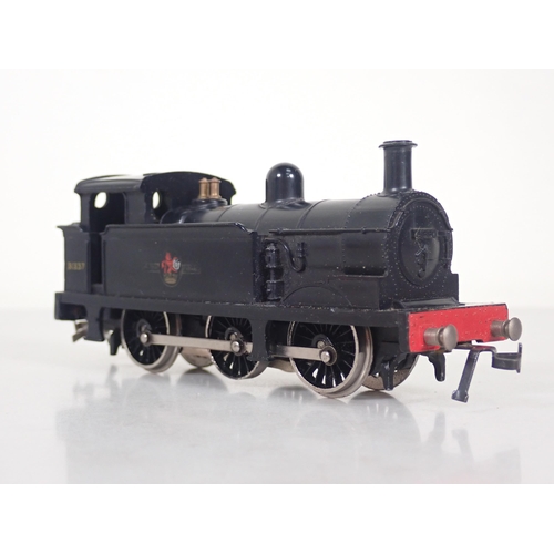 1119 - A boxed Hornby Dublo 2206 black 0-6-0T Locomotive and a boxed 2207 green 0-6-0T Locomotive