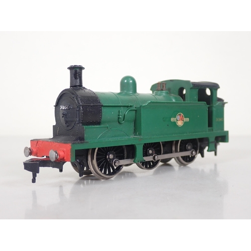 1119 - A boxed Hornby Dublo 2206 black 0-6-0T Locomotive and a boxed 2207 green 0-6-0T Locomotive